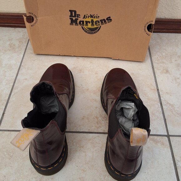 Doc Martens Red Chelsea Boots Size 12 - Picture 4 of 8